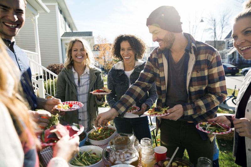 File:Neighbors-potluck.jpg